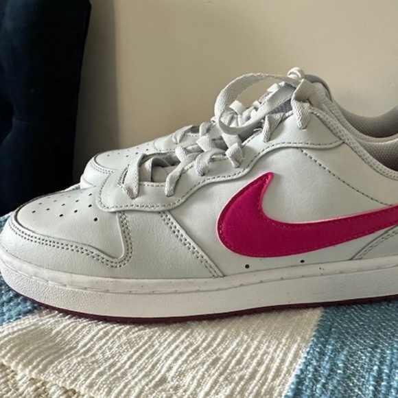 Nike Court Borough Low 2 (GS) - Picture 2 of 5